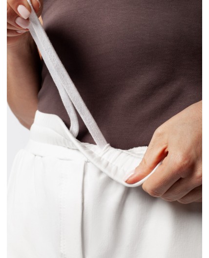 Брюки женские белый