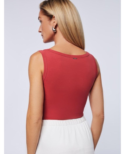 Топ женский красный