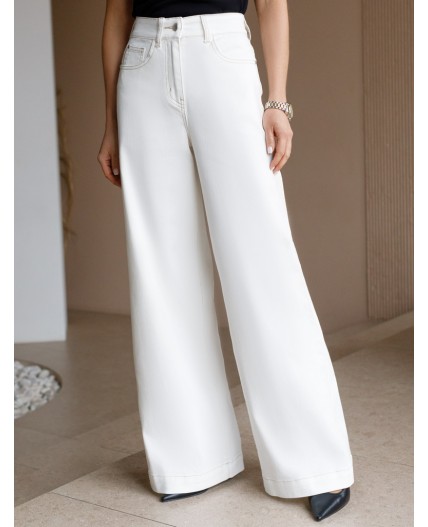 Джинсы женские белый