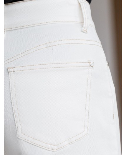 Джинсы женские белый