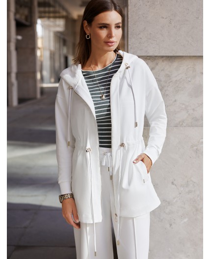 Джемпер женский белый