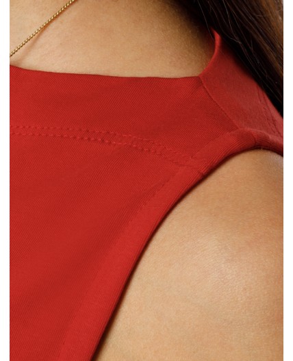 Топ женский красный