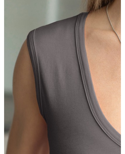 Топ женский т.серый