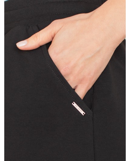 Шорты женские черный