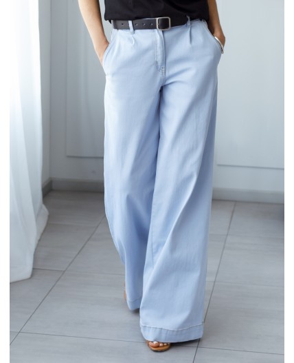 Джинсы женские светло-голубой