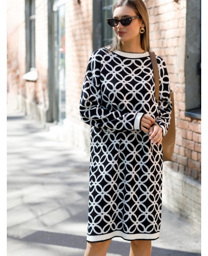 Платье вязаное женское черный-белый