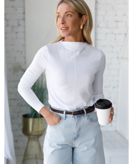 Джемпер женский белый