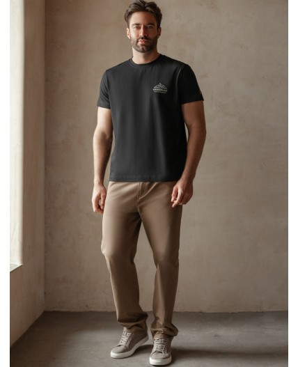 Футболка мужская черный_wanderlust