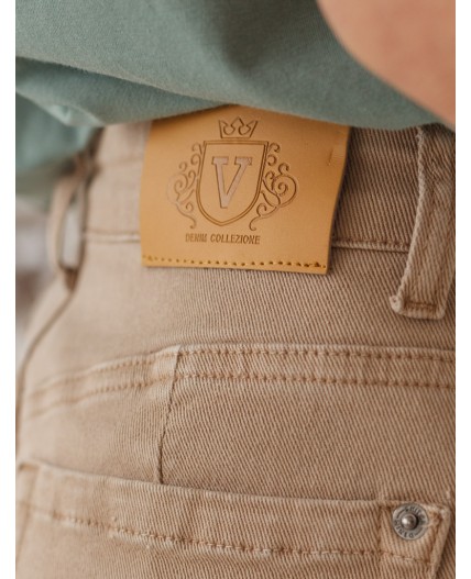 Джинсы женские бежевый