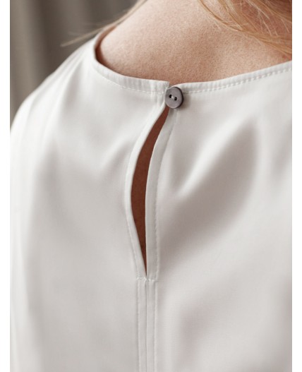 Блузка женская натуральный белый