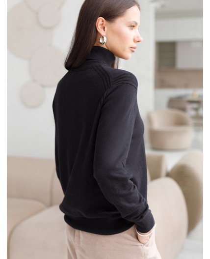 Свитер женский черный