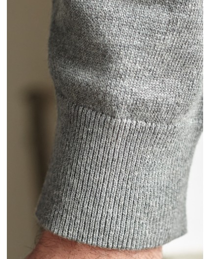 Свитер мужской серый меланж