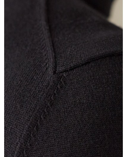 Свитер мужской черный