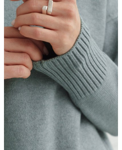 Свитер женский светло-оливковый меланж