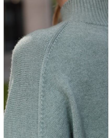 Свитер женский светло-оливковый меланж