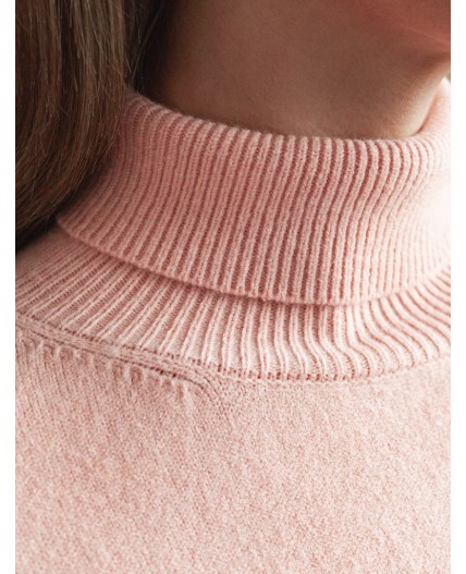 Свитер женский пудровый
