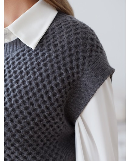 Жилет женский темно-серый меланж