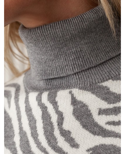 Свитер женский серый