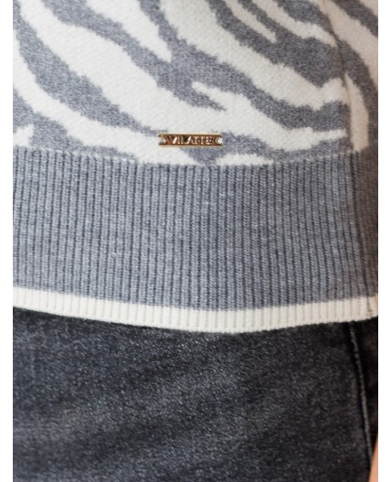 Джемпер женский серый