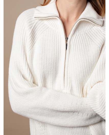 Джемпер женский белый