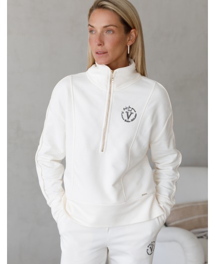 Джемпер женский молочный