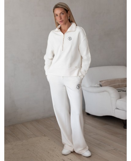 Джемпер женский молочный