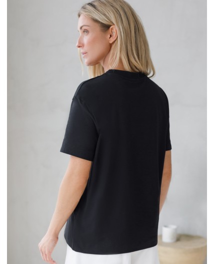 Футболка женская черный_veritas