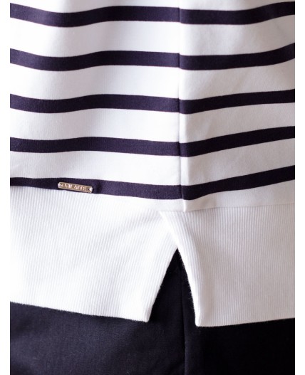 Джемпер женский белый-т.синий полоса