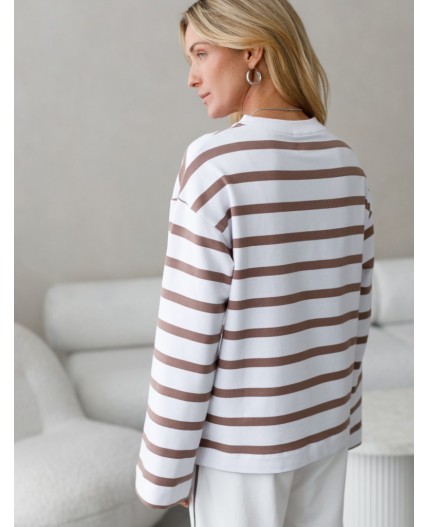 Джемпер женский белый-кофе полоса