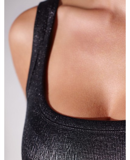 Топ женский черный