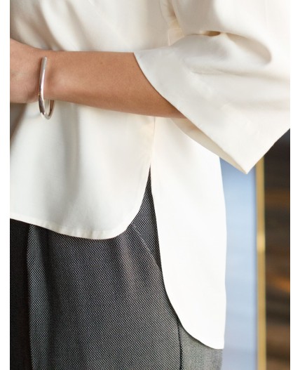 Блузка женская молочный