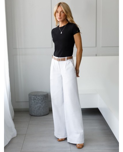 Джинсы женские белый