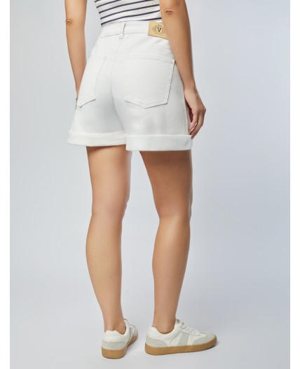 Шорты женские белый