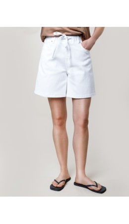 Шорты женские белый