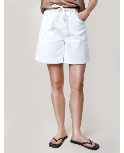 Шорты женские белый