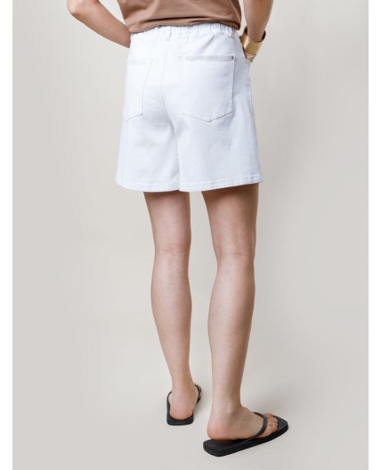 Шорты женские белый