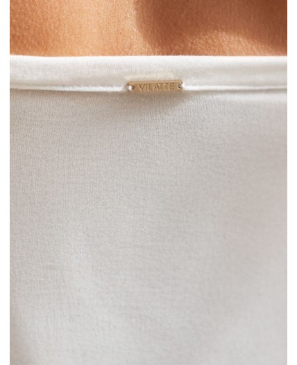 Топ женский молочный