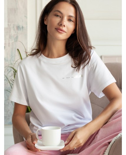 Футболка женская белый_yourself