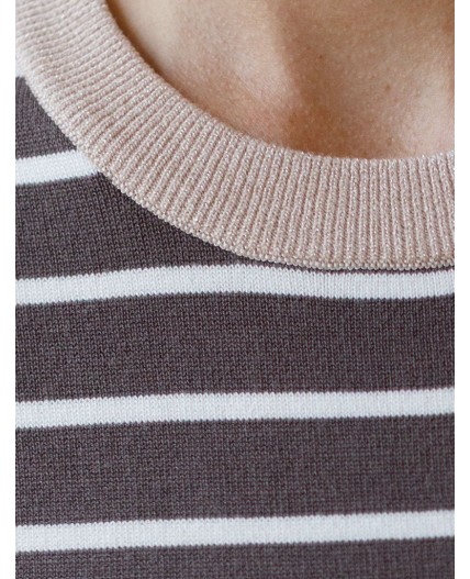 Джемпер женский кофейный