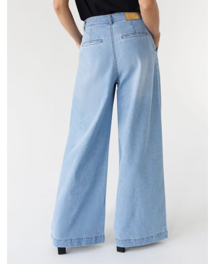 Джинсы женские голубой