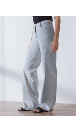 Джинсы женские св.голубой