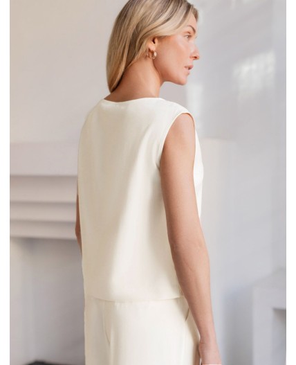 Топ женский натуральный белый