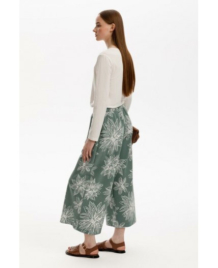 ЕВТ 4150/зеленый,крупные астры брюки