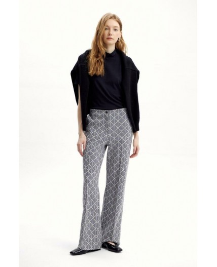 ЕВТ 4129/бежевый,ромбы-елочка брюки