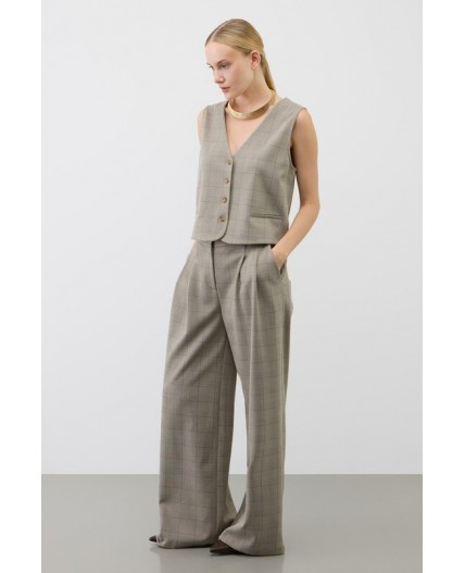 ЕВТ 3340/кремовый,клетка глен жилет