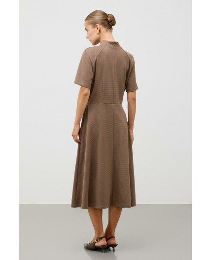 ЕВТ 5093/песочно-коричневый,гусиная лапка платье