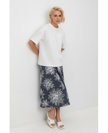 ЕВТ 7029/синий,крупные астры юбка