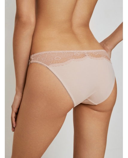 Трусы жен Vega бежевый