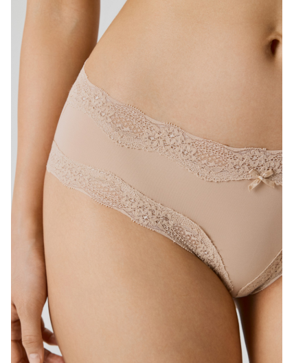 Трусы боксер жен.в наборе из 3 шт Verne черный с бежевым