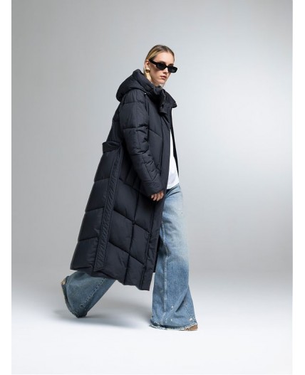 Пуховик женский черный
